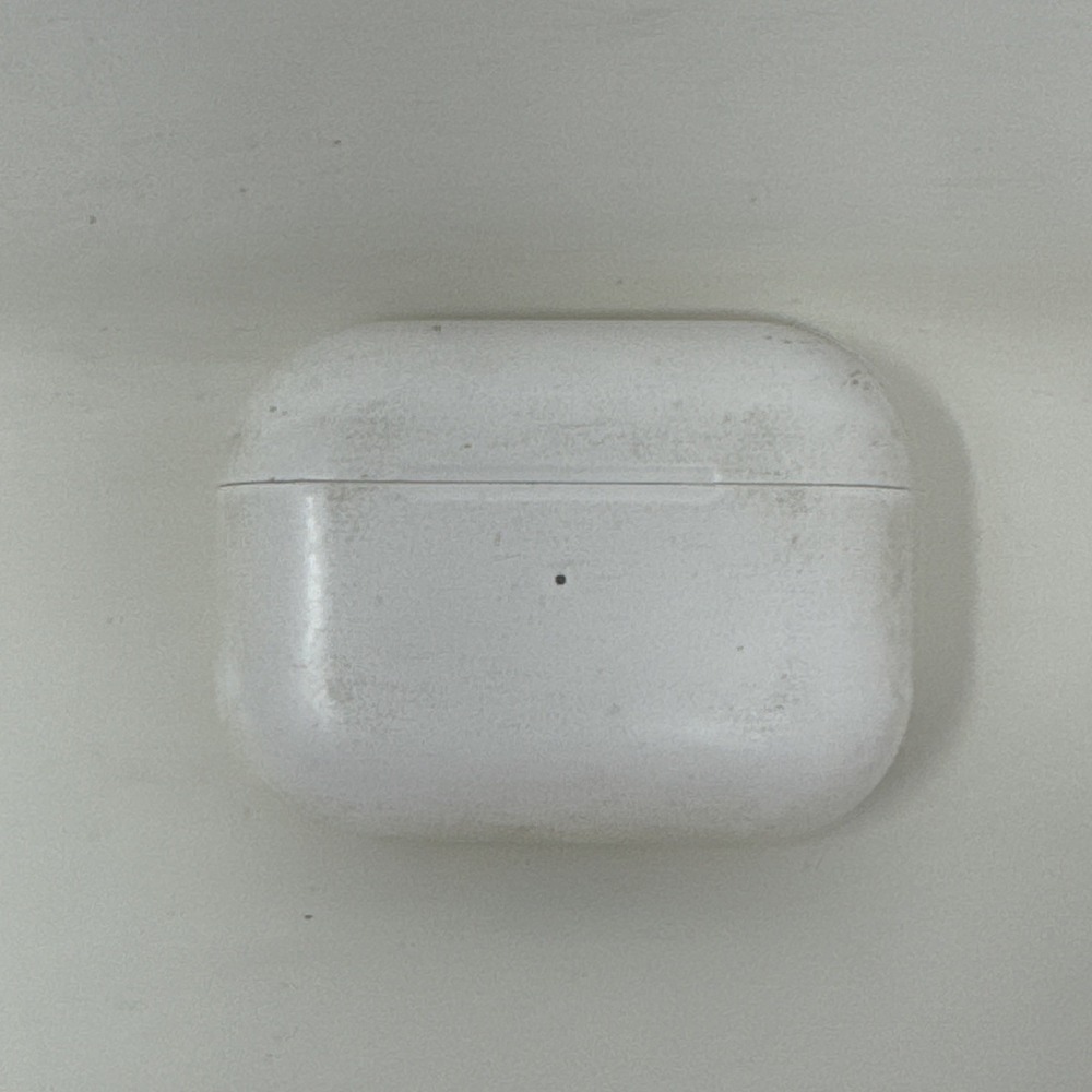Apple AirPods Pro 2nd Gen CHARGING CASE Replacement Lightning Only - A2618